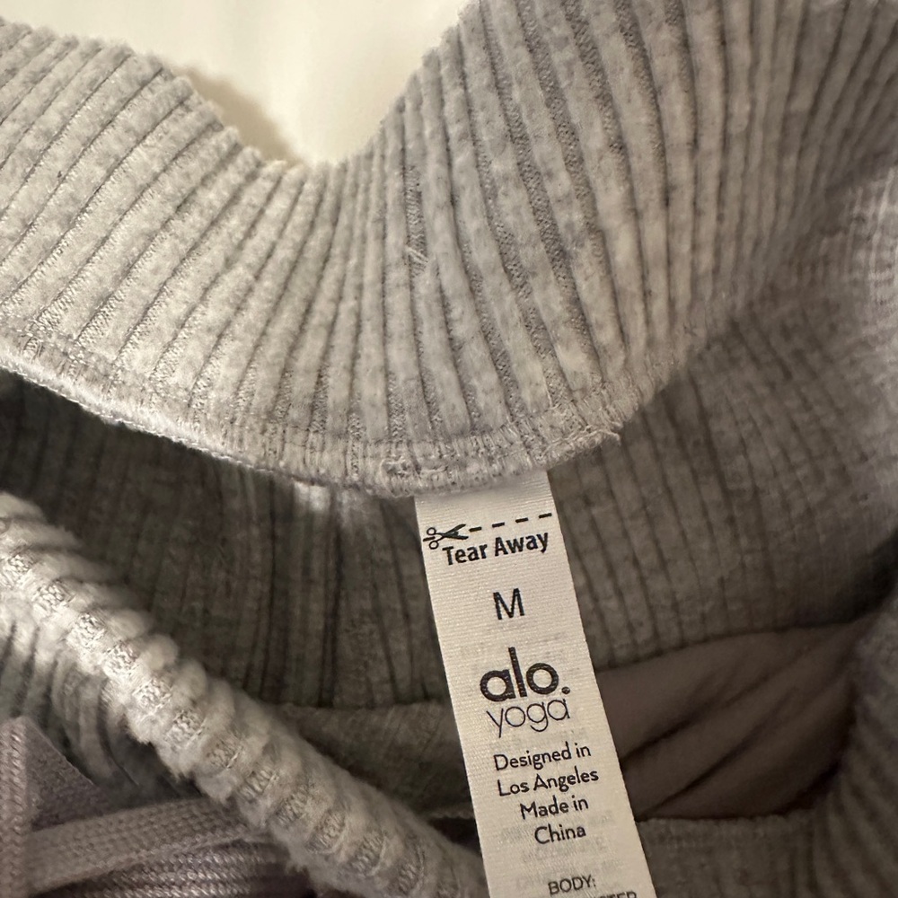 Alo heather Gray Muse Sweatpants - Picture 5 of 6